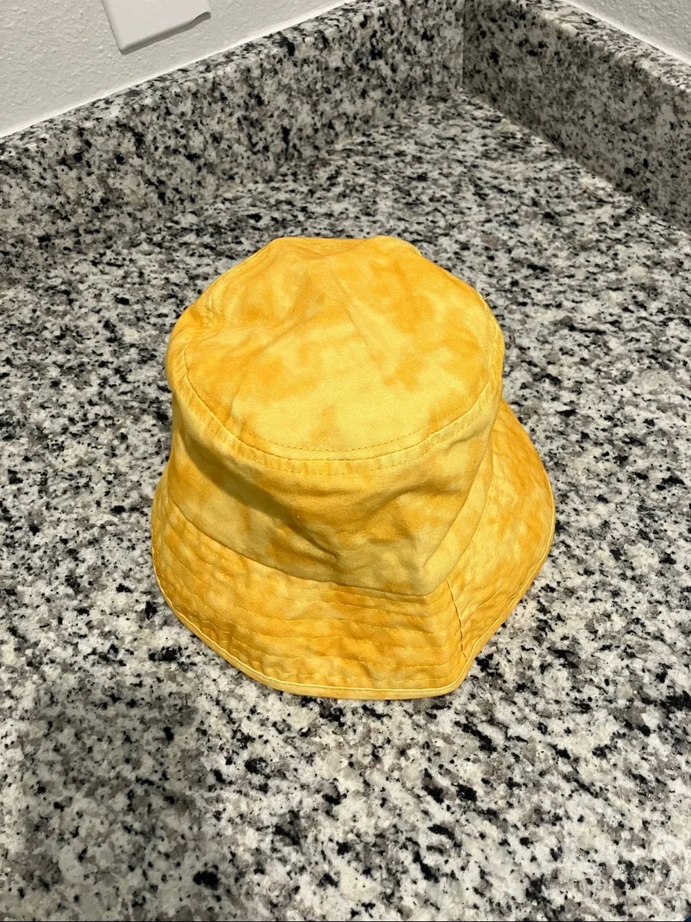 ZARA Unisex yellow, Cotton tie-dye bucket hat | S/M
